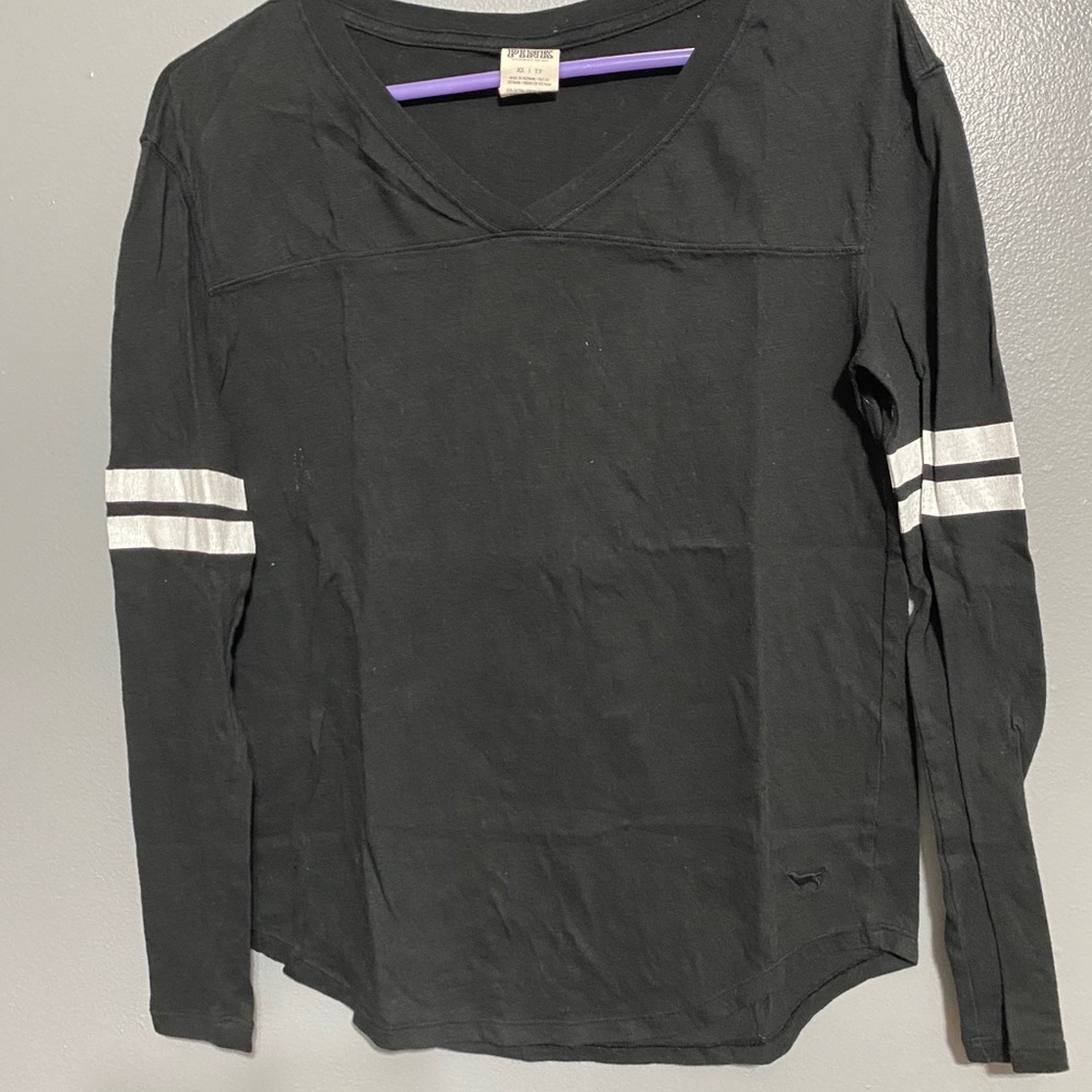 PINK v-neck top